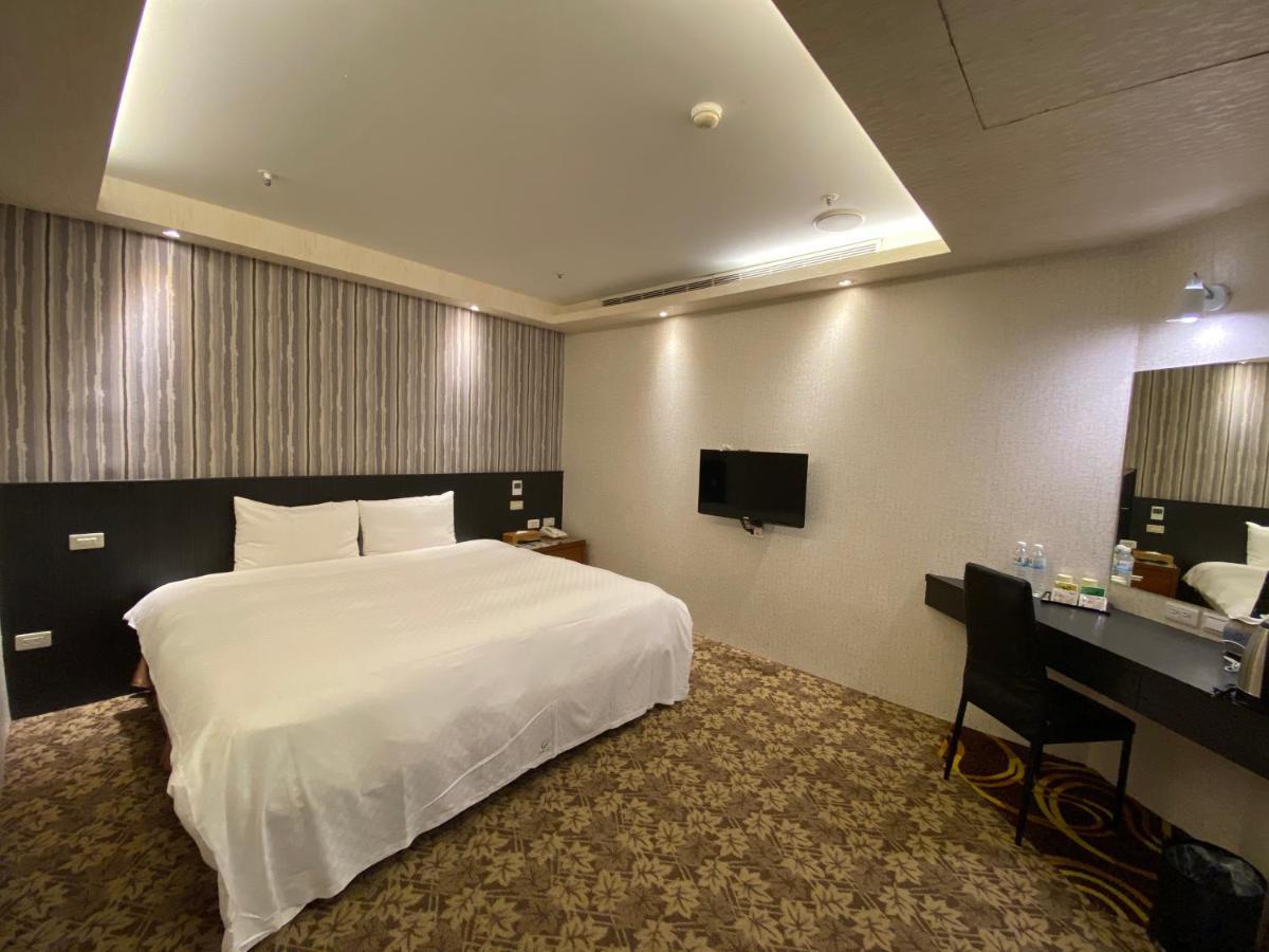 友愛金色商旅golden Age Hotel Taipei Exteriör bild