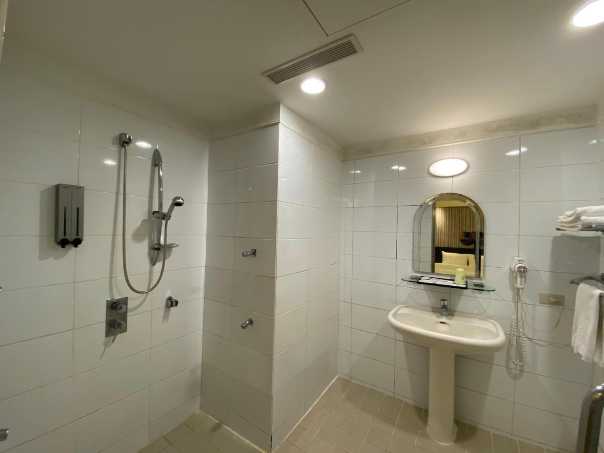 友愛金色商旅golden Age Hotel Taipei Exteriör bild