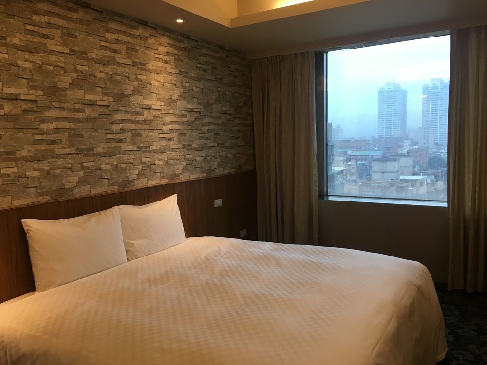 友愛金色商旅golden Age Hotel Taipei Exteriör bild